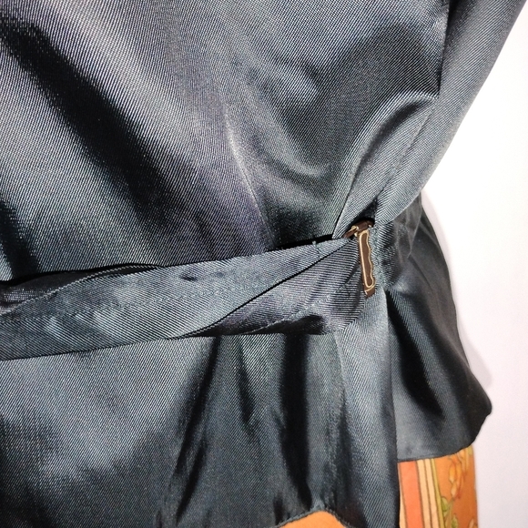 VINTAGE REVERSIBLE CORDUROY PAISLEY VEST - Picture 9 of 9